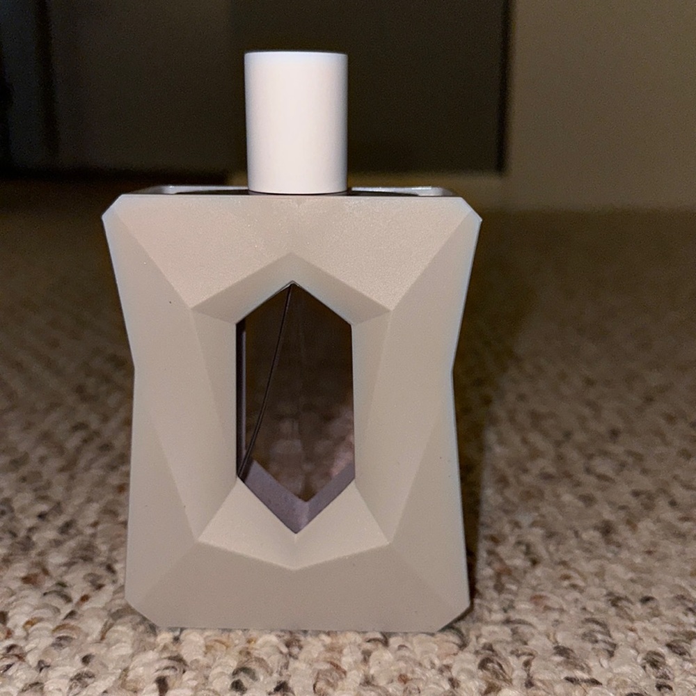 ✨ NWOT! ✨ ARIANA GRANDE GOD IS A WOMAN PERFUME